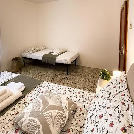Casa Storica Con Terrazzo