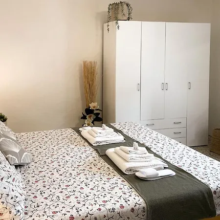 Casa Storica Con Terrazzo *