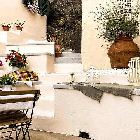 Дом отдыха Casa Storica Con Terrazzo